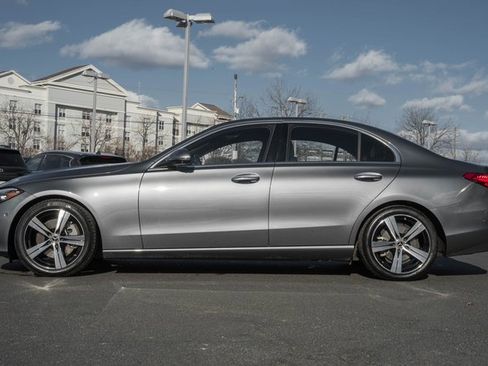 Used 2023 Mercedes-Benz C 300 4MATIC Sedan w/ Exclusive Trim Package image 4