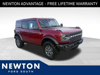 New 2025 Ford Bronco Badlands video 1