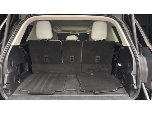 Used 2025 Ford Expedition Active AWD/4WD image 27
