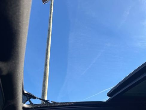 Used 2022 Chevrolet Tahoe RST w/ Luxury Package image 17