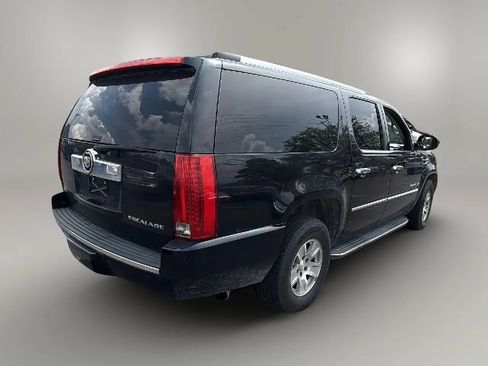 Used 2010 Cadillac Escalade ESV Luxury AWD/4WD image 5