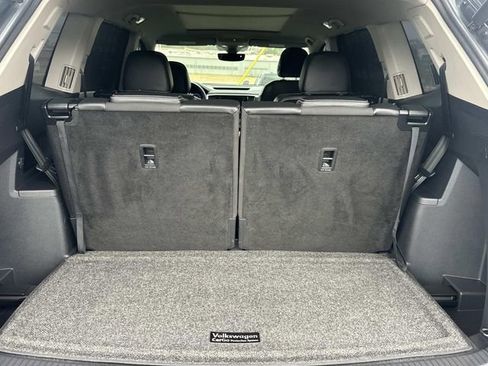 Used 2021 Volkswagen Atlas SEL Premium image 13