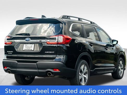 Used 2024 Subaru Ascent Premium w/ Convenience Package image 7