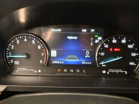 Used 2023 Ford Explorer Limited image 19