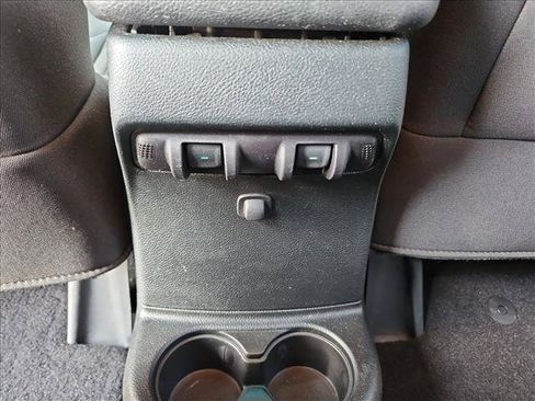 Used 2017 Jeep Wrangler Unlimited Sport AWD/4WD image 15