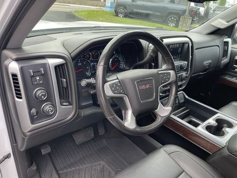 Certified 2018 GMC Sierra 1500 SLT AWD/4WD image 10
