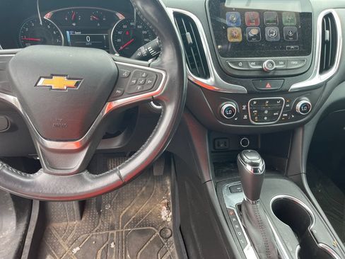 Used 2018 Chevrolet Equinox LT w/ Sun & Infotainment Package AWD/4WD image 14