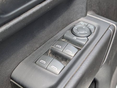 Used 2023 Chevrolet Silverado 1500 Custom Trail Boss w/ LPO, Dark Essentials Package AWD/4WD image 16