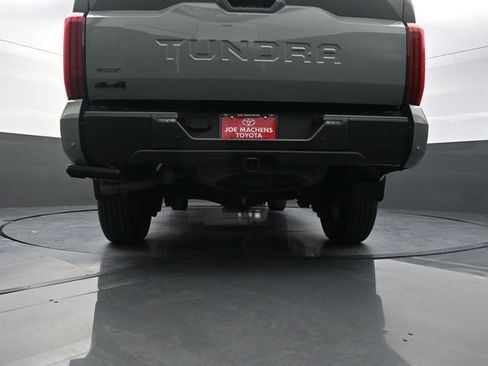 Used 2025 Toyota Tundra Limited w/ TRD Off-Road Package AWD/4WD image 35