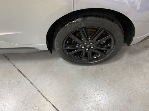 Used 2024 Ford Edge ST-Line AWD/4WD image 12