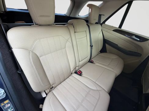 Used 2017 Mercedes-Benz GLE 350 4MATIC image 18
