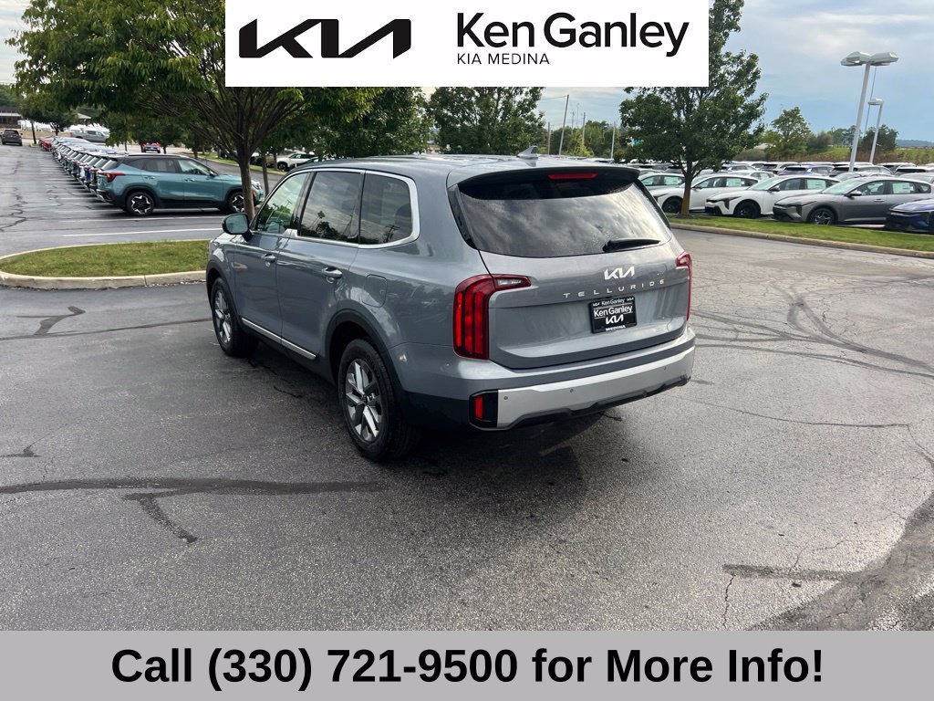 Used 2024 Kia Telluride LX FWD image 15
