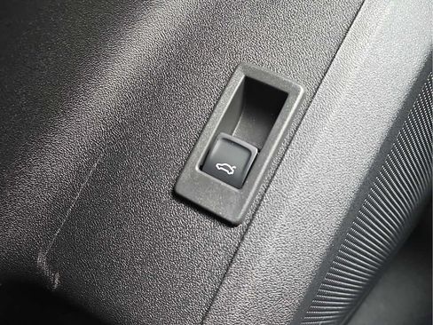 New 2026 Audi Q5 Premium AWD/4WD image 22
