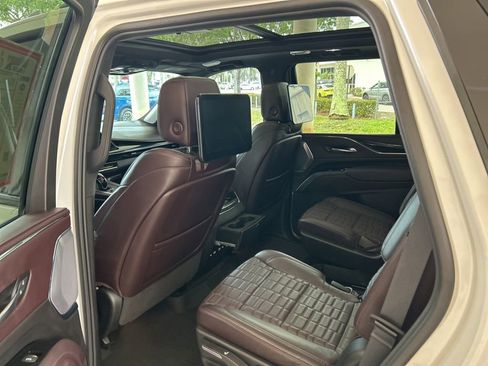 Used 2024 Cadillac Escalade V AWD/4WD image 55
