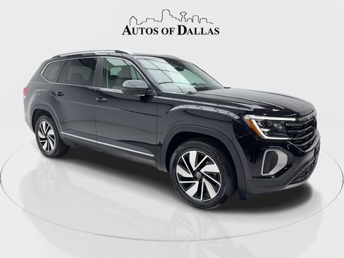Used 2025 Volkswagen Atlas SEL image 2