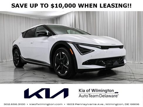 New 2026 Kia EV6 Wind RWD image 1