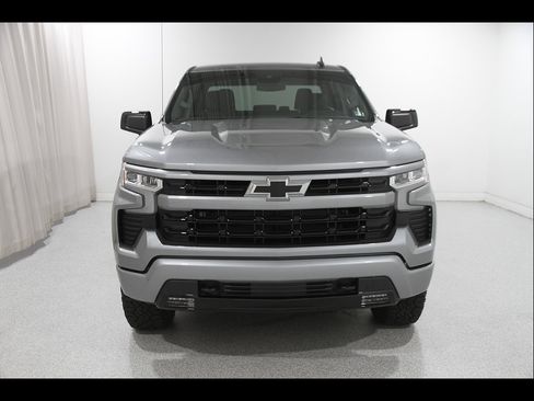 Certified 2025 Chevrolet Silverado 1500 RST w/ Protection Package AWD/4WD image 2
