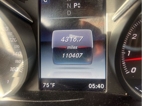 Used 2016 Mercedes-Benz C 300 Sedan image 6