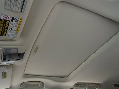 Used 2013 Lexus GX 460 w/ Comfort Plus Pkg image 25