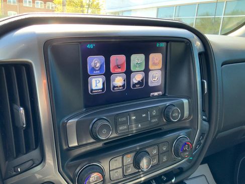 Used 2015 Chevrolet Silverado 2500 LTZ w/ LTZ Plus Package image 18