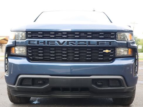Used 2021 Chevrolet Silverado 1500 Custom AWD/4WD image 13