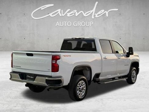 Used 2025 Chevrolet Silverado 2500 LT w/ Convenience Package AWD/4WD image 16