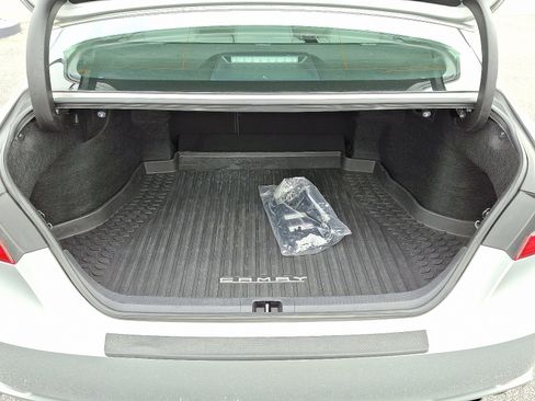 Used 2019 Toyota Camry image 29