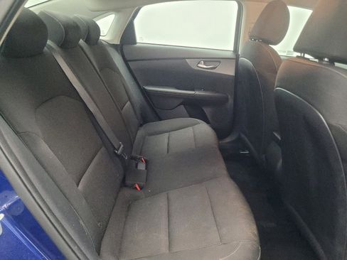 Used 2021 Kia Forte LXS FWD image 19