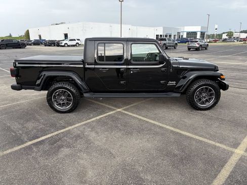 Used 2021 Jeep Gladiator Overland w/ Popular Equipment Package AWD/4WD image 7