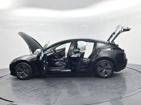 Used 2022 Tesla Model 3 image 73