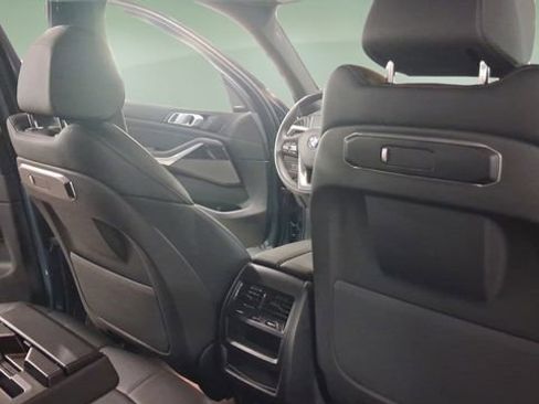 Used 2026 BMW X5 xDrive40i AWD/4WD image 16