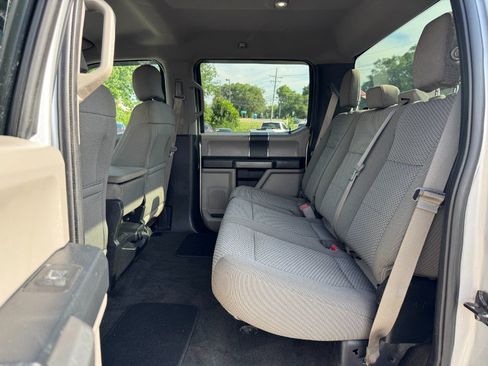 Used 2017 Ford F250 XLT w/ FX4 Off-Road Package AWD/4WD image 16