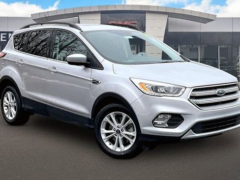 Used 2018 Ford Escape SEL image 11