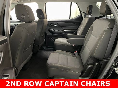 Certified 2018 Chevrolet Traverse LT image 8