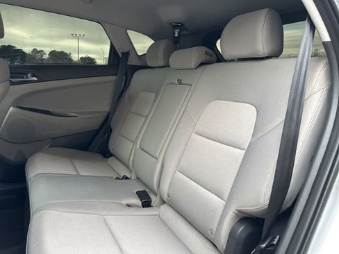 Used 2017 Hyundai Tucson Sport w/ Cargo Package image 30