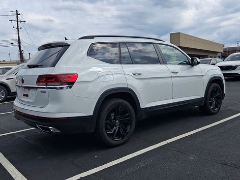 Used 2023 Volkswagen Atlas SE AWD/4WD image 5