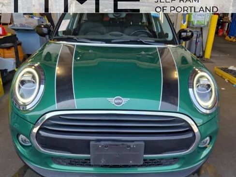 Used 2020 MINI Cooper 4-Door Hardtop w/ Storage Package FWD image 1