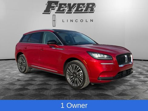 Used 2022 Lincoln Corsair Reserve w/ Equipment Group 201A AWD/4WD image 3