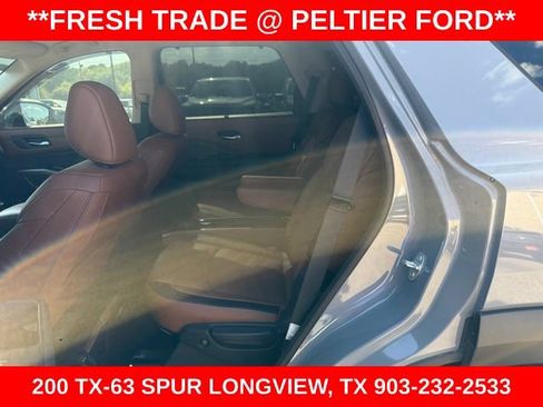 Used 2024 Nissan Pathfinder Platinum FWD image 7