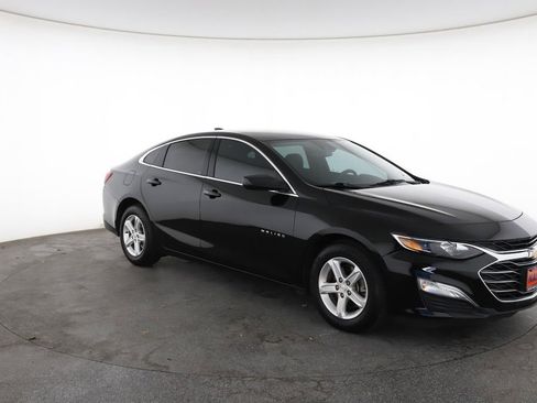 Used 2023 Chevrolet Malibu LS FWD image 2