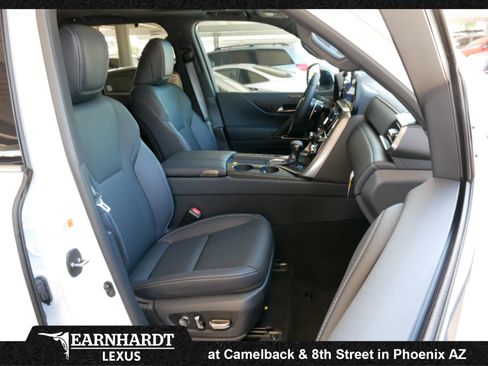 New 2026 Lexus LX 600 4WD w/ Luxury Package image 6