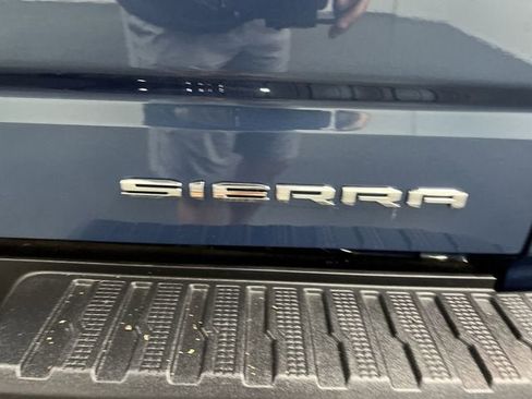 Certified 2025 GMC Sierra 1500 Denali w/ Denali Reserve Package AWD/4WD image 33
