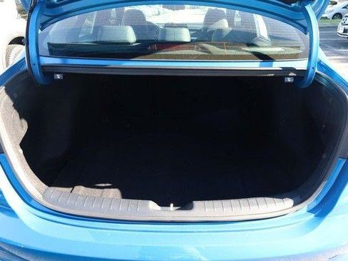 Used 2023 Kia Forte GT-Line w/ GT-Line Technology Package FWD image 7