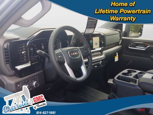 New 2025 GMC Sierra 2500 SLE w/ SLE Value Package; image 5
