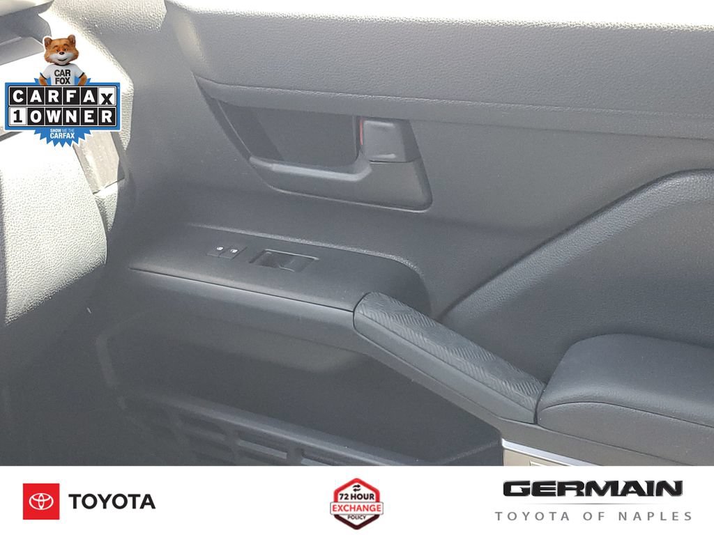Certified 2025 Toyota 4Runner 4WD image 27