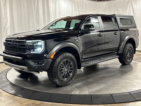 Used 2025 Ford Ranger Raptor AWD/4WD image 1