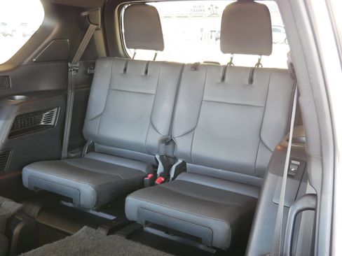 Used 2021 Lexus GX 460 Premium image 5