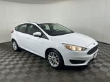 Used 2018 Ford Focus SE w/ Cold Weather Package image 4