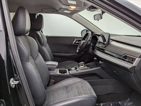 Used 2024 Mitsubishi Outlander SE image 21