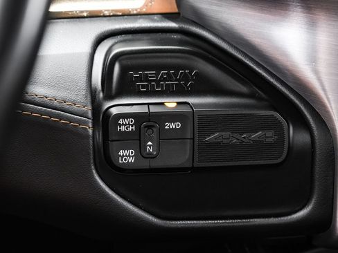 Used 2023 RAM 3500 Limited AWD/4WD image 29